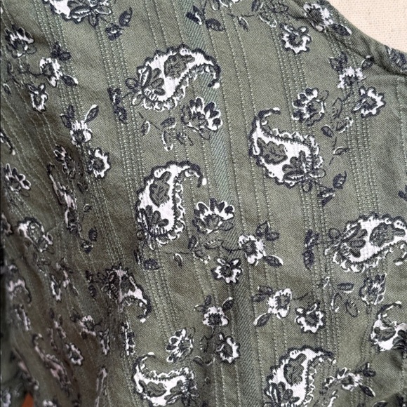 Loft Paisley Bubble Sleeve Mixed Media Blouse Women's Size Medium - Picture 4 of 9